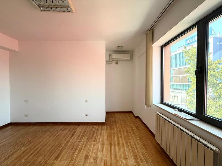 Aviatiei / Caramfil Office / Spatiu de birou '70 Mp / Parcare Opțional