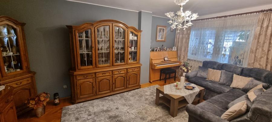 Apartament 3 camere zona centrala