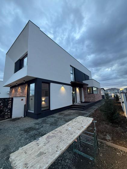 COMISION 0% | Casa Individuala | Zona Mosnita Noua | 4 Camere |