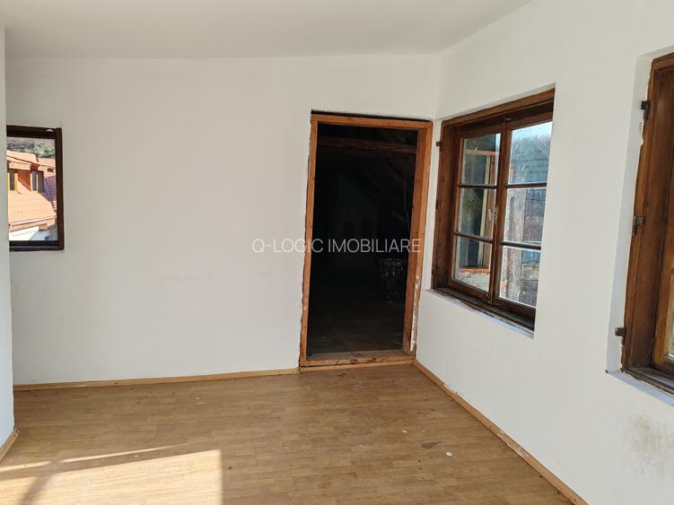 Casa 4 camere libera la vanzare zona Schei - 3
