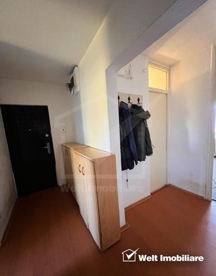 Apartament 3 camere decomandat, 2 bai, 75 mp, 2 parcari, zona Garii