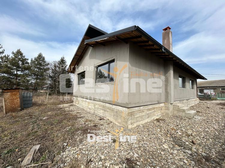 Casa Girov 100mp 55.999€ 560mp Teren