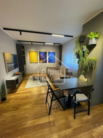 Apartament Finisaje Calitative I Tractorul Coresi