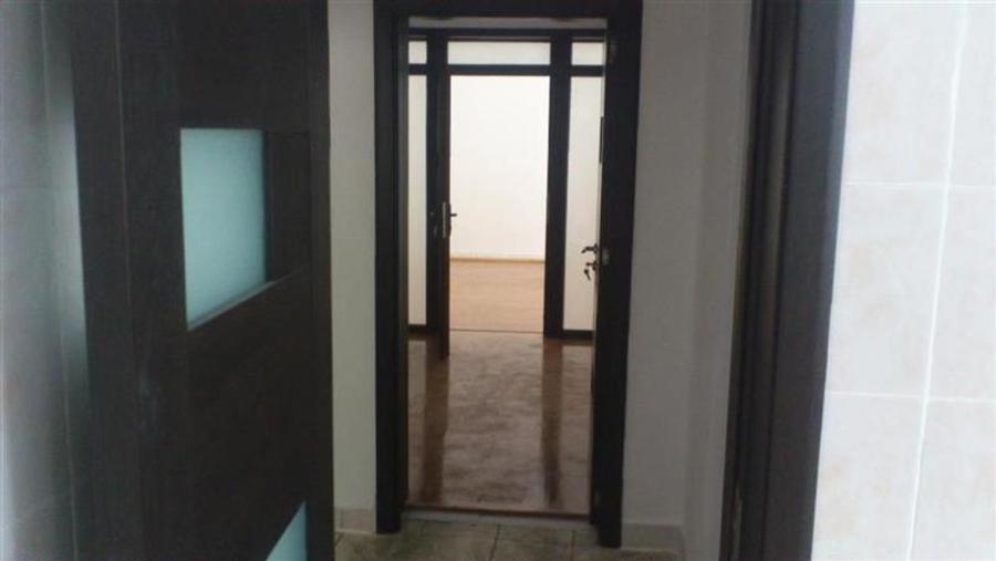 Vatra Luminoasa vila P+M, 5 camere, curte libera 150 mp