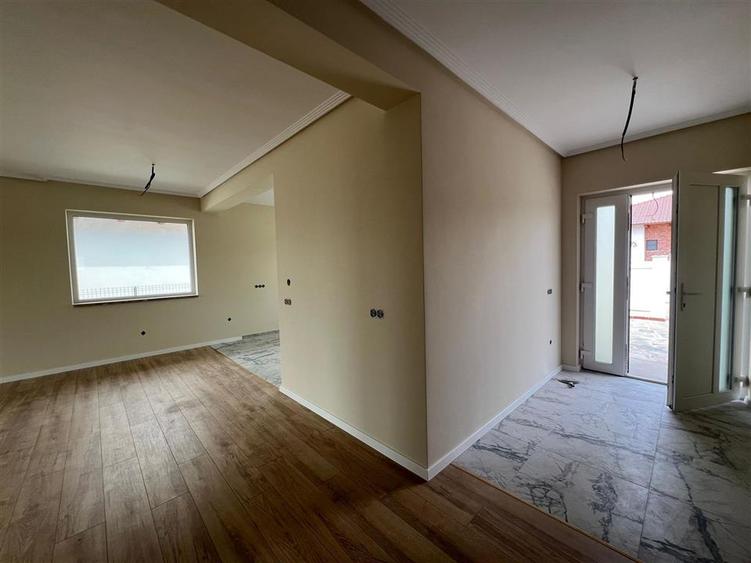 Casa finisata cu 3 dormitoare
