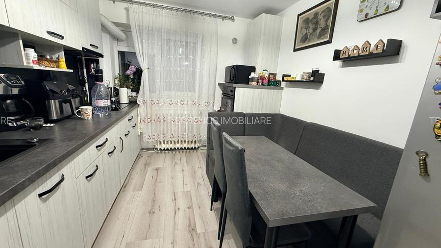 Apartament 4 camere zona Parcul Curcubeului , renovat , mobilat - 4