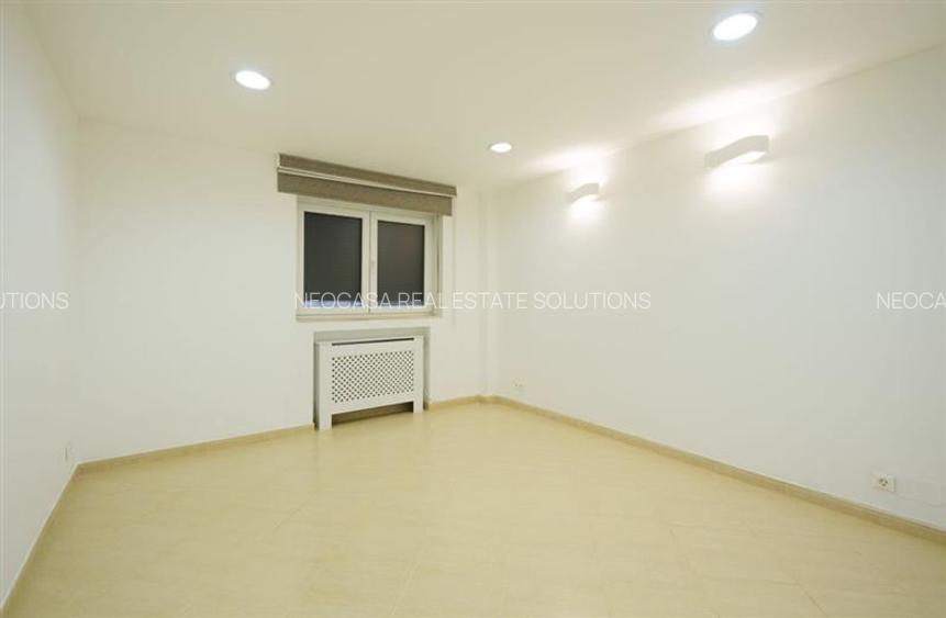 Apartament 3 camere - perfect pentru birou - 7
