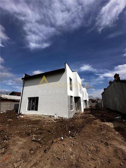 Vila Individuala 5 camere Soseaua Oltenitei Teren 300 mp
