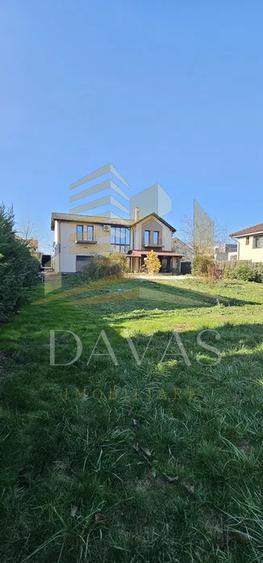 Casa de închiriat 6 camere 350mp | 1.300 mp Teren | Europa