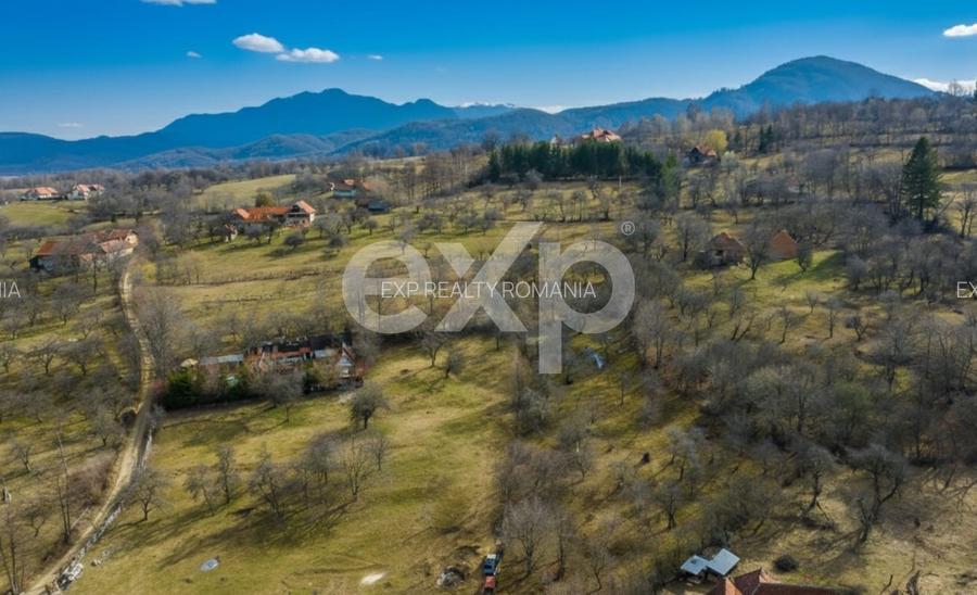 Teren cu priveliște panoramică în Sohodol – Bran - 4