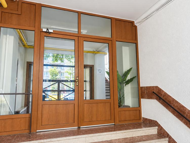Garsonieră | Metrou P-ta Romană | 36 mp | Renovat 2022 | Pet friendly