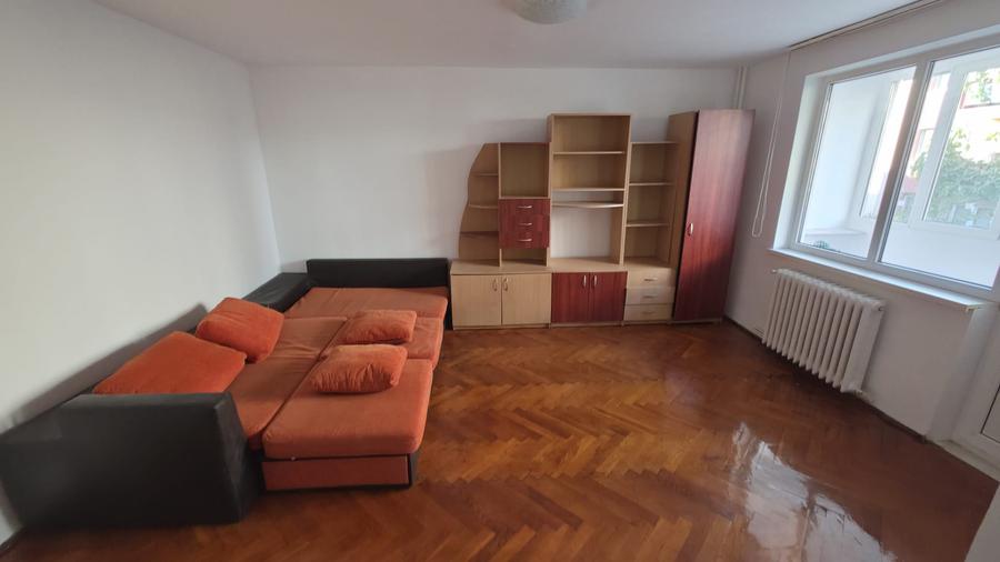 Apartament 2 camere, complet mobilat-utilat, Zona Cetate, 300 euro