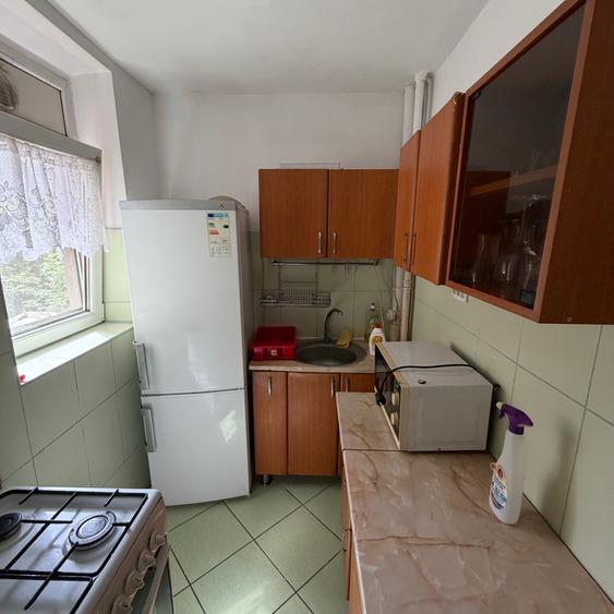 Militari-Politehnica, metrou Lujerului vav de Carrefour, 2 camere decomandate