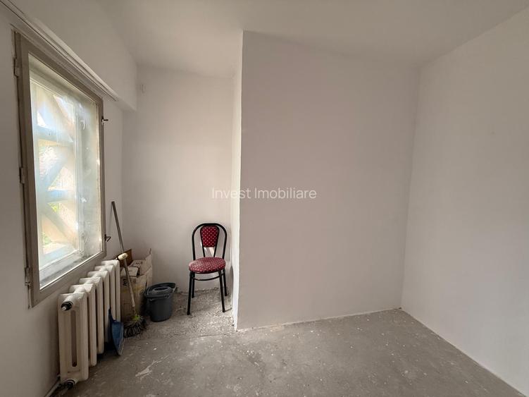 Apartament cu 1 cameră decomandat 40MP - etaj 2/8 cu lift - bloc 1986 - 12