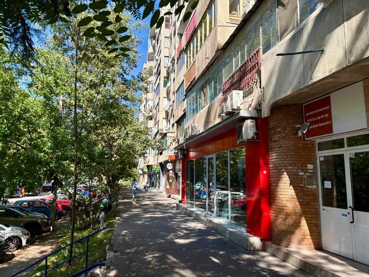 CRANGASI METROU – VANZARE SPATIU COMERCIAL