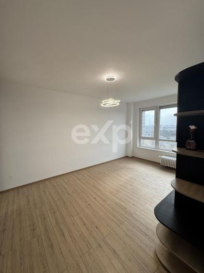 Apartament 3 camere Calea Grivitei | Metrou la scara | Etaj 11 | Renovat complet