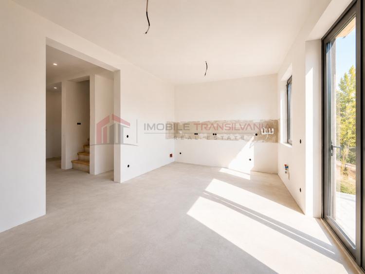 Casa tip Duplex Dambul Rotund