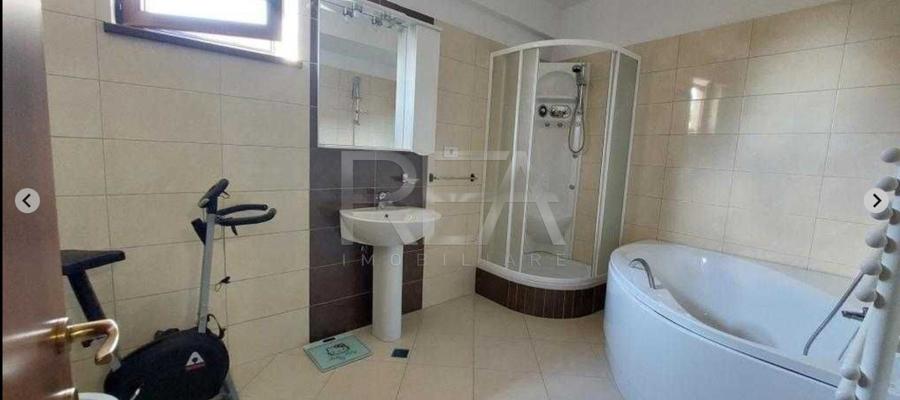 3 CAMERE -120 m UTILI- Inclus In pret 2 Locuri De Parcare