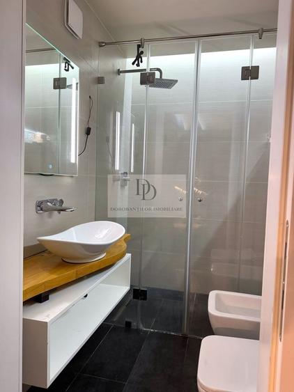 Duplex modern cu 4 dormitoare, Sală de fitness și 2 parcări – Europa