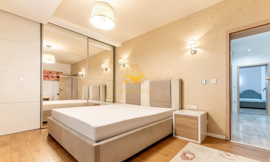 5 camere,modern,garaj, bloc nou zona Centrala, Platinia, Usamv,Motilor