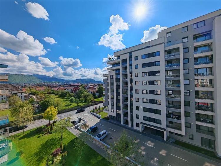 Inchiriem Apartament 2 Camere, Modern, Decomandat, Tractorul