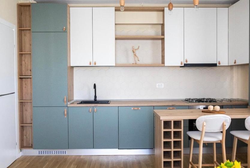 Închiriere apartament 2 camere complex Central/Stefan cel Mare