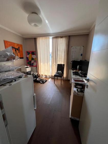 Penthouse de lux cu 6 camere, 3 locuri de parcare, zona Europa
