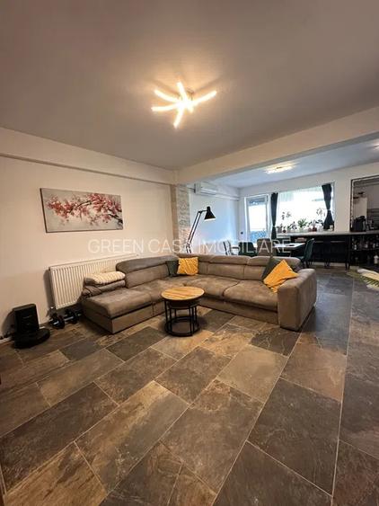 Apartament de vanzare cu TERASA zona VIVO - 2