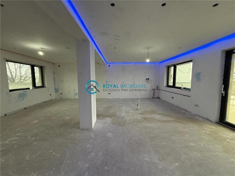 Royal Imobiliare - Vanzare vila in zona Strejnicu