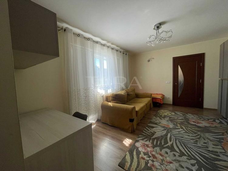 Apartament cu 2 camere, 52 mp, renovat, zona Grigorescu.