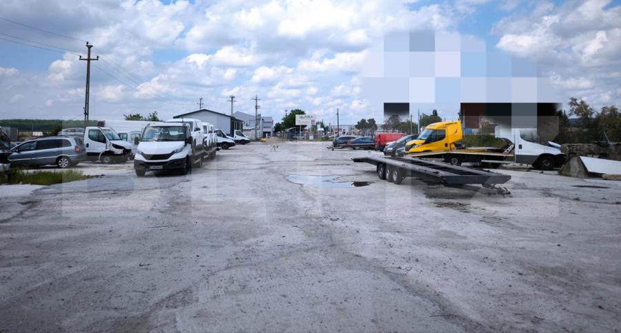 Teren industrial 5000 mp cu 2 hale 400 mp, in Isalnita, cu deschidere la E79