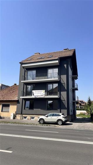 Apartament 3 camere bloc vila - 75 mp + parcare - Tractorul 137500 euro
