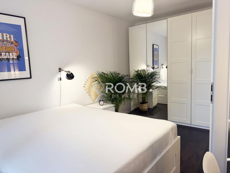 Apartament 3 camere de vânzare, etaj intermediar, la cheie, zona Podului Horea