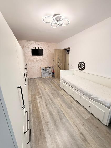 Proprietar | Apartament 2 camere + dining, curte proprie 58 mp și parcare | Buci