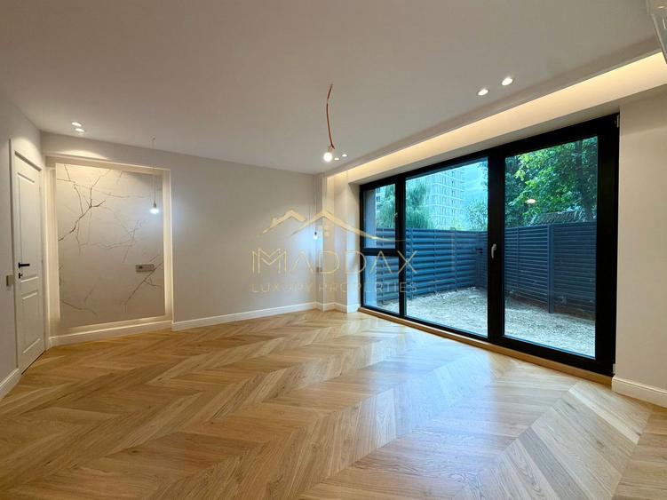 Duplex 4 camere cu gradina // 200 mp + curte 150mp // Straulesti