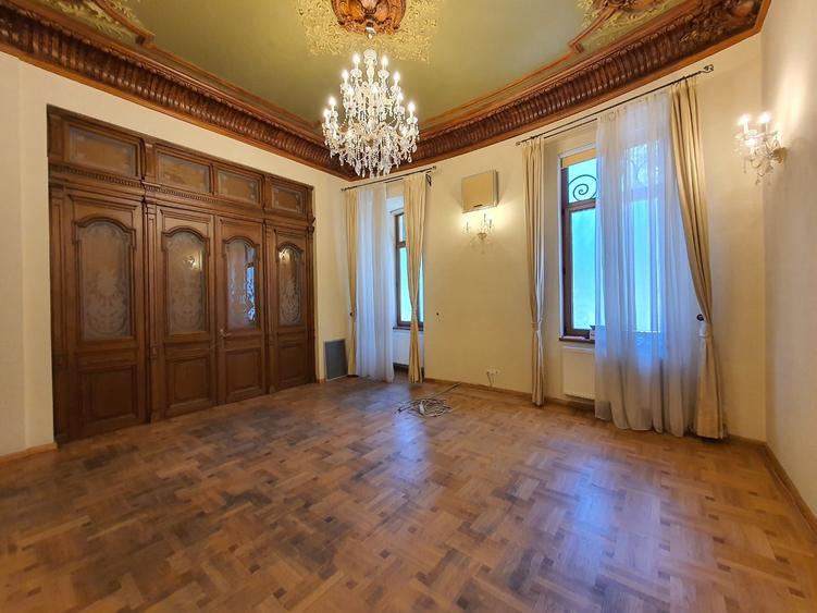 Vila 17 camere Piata Romana - Bd. Magheru