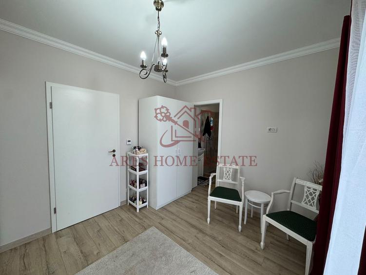 Casa 4 dormitoare, 3 bai, bucatarie inchisa si gradina – Bogdanestilor
