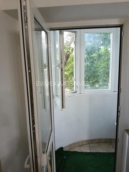 Nerva Traian , metroul Timpuri Noi, garsoniera etaj 2 din 8 - 7