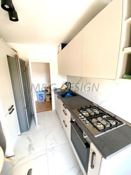 Mircea cel Batran - Bulevardul Cetatii, 2 camere decomandat renovat