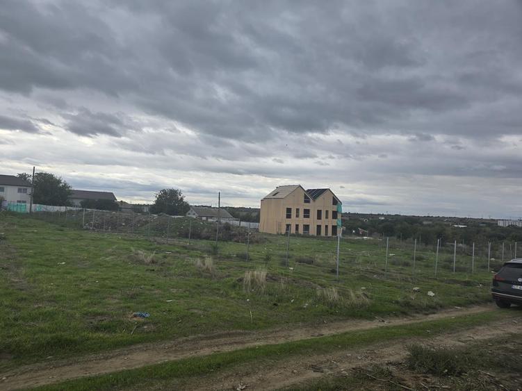 Vanzari terenuri in Constanta zona Palazu Mare
