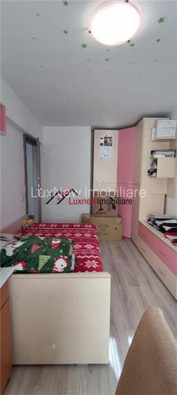 Propietate rara in Manastur, apartament cu 5 camere, balcon si pivnita, zona OMV - 12