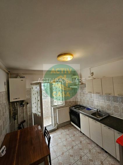 DE VÂNZARE – APARTAMENT 2 CAMERE Zona Piața Mare, Roman Etaj 1 - 10