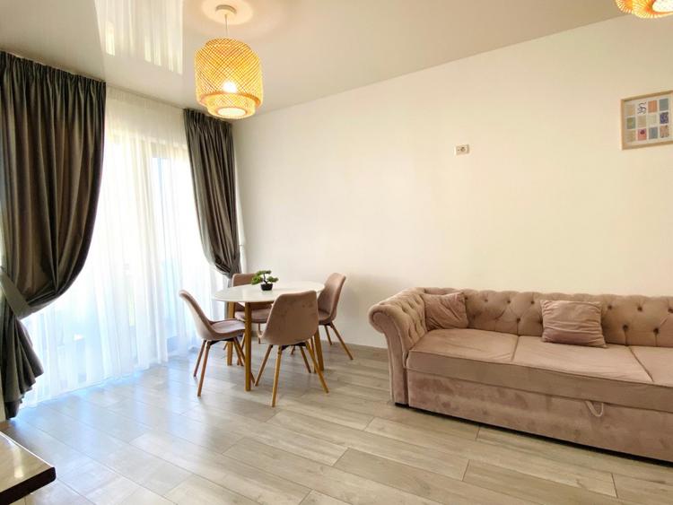 Locuinta perfecta la mare 2 camere, design elegant balcon spatios