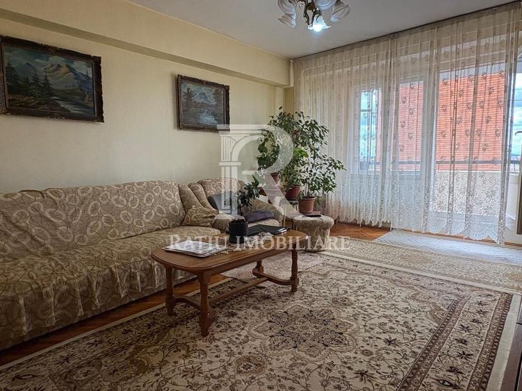 Apartament cu 4 camere | Bulevardul Dacia | Oradea