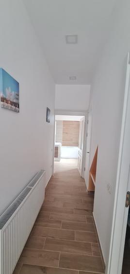 Inchiriez apartament 4 cam str.Sitei, Centrul Civic .