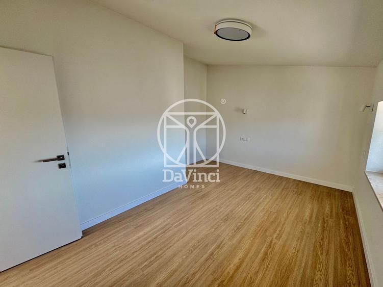 Penthouse 4 camere si 2 bai, intabulat, finisat la cheie - aer cond.