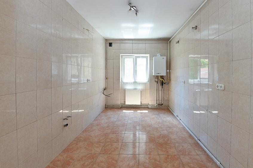 Victoriei, Casa Vernescu, pe str Sf Voievozi 121 mp utili, plus garaj la subsol - 5