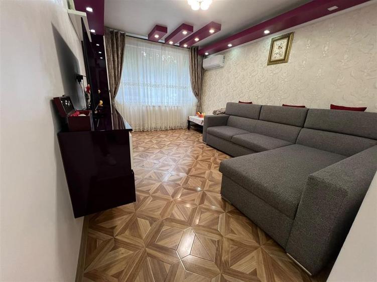 Apartament 2 camere Podu Ros - Decomandat