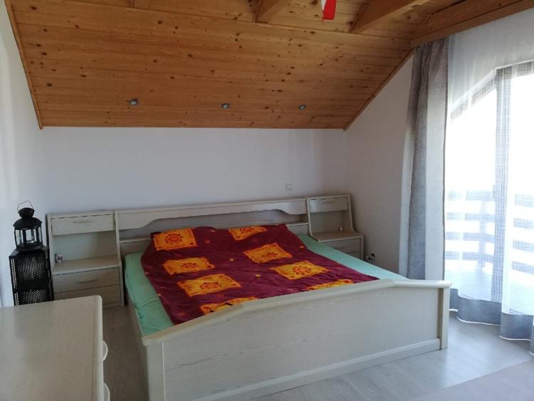 Casă de închiriat Sânpetru