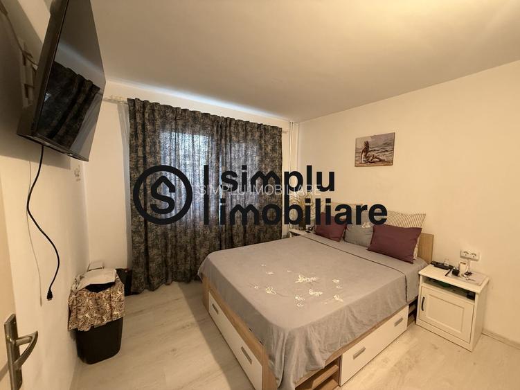 Apartament 3 camere Rovine et 2/4